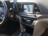 Hyundai Elantra-3