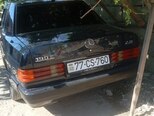 Mercedes 190-2