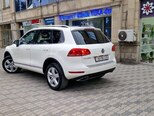 Volkswagen Touareg-3