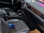 Volkswagen Touareg-13