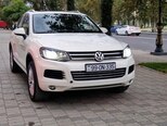 Volkswagen Touareg-1