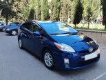 Toyota Prius-2