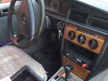 Mercedes 190-10