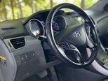 Hyundai Elantra-10