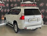 Toyota Land Cruiser Prado-4