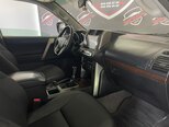 Toyota Land Cruiser Prado-8