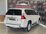 Toyota Land Cruiser Prado-6