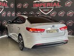 Kia K5-4