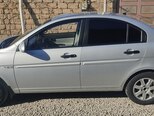 Hyundai Accent-4