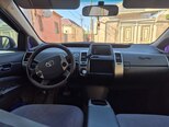 Toyota Prius-11