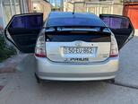 Toyota Prius-4