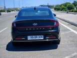 Hyundai Sonata-10