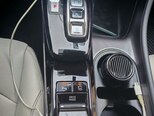 Hyundai Sonata-12