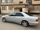 Mercedes E 220-4