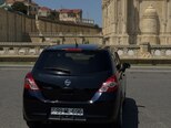 Nissan Tiida-7