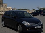 Nissan Tiida-1