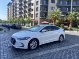 Hyundai Elantra-3