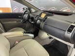 Toyota Prius-7