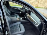 BMW 530e-12