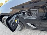 BMW 530e-11