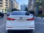 Hyundai Elantra-15