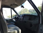 Ford Transit-17