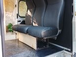 Ford Transit-12
