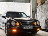 Mercedes E 320-2