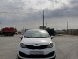 Kia Rio-1