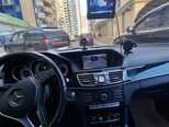 Mercedes E 220-12