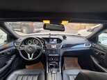 Mercedes E 220-3