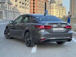 Toyota Camry-11
