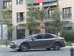 Toyota Camry-6