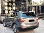 Kia Sorento-13