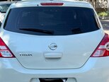 Nissan Tiida-2