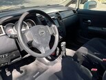 Nissan Tiida-5