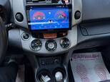 Toyota RAV4-9