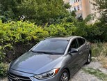 Hyundai Elantra-7