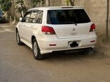 Mitsubishi Airtrek-2