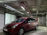 Toyota Prius-3