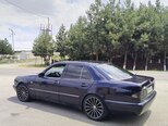 Mercedes E 230-4