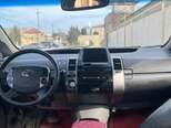 Toyota Prius-5