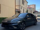 Hyundai Elantra-3