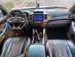 Toyota Land Cruiser Prado-8