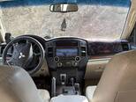 Mitsubishi Pajero-3