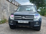 Mitsubishi Pajero-11