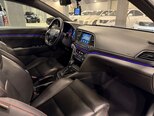 Hyundai Elantra-12