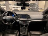 Hyundai Elantra-15