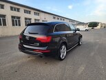 Audi Q7-4