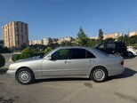 Mercedes E 240-8